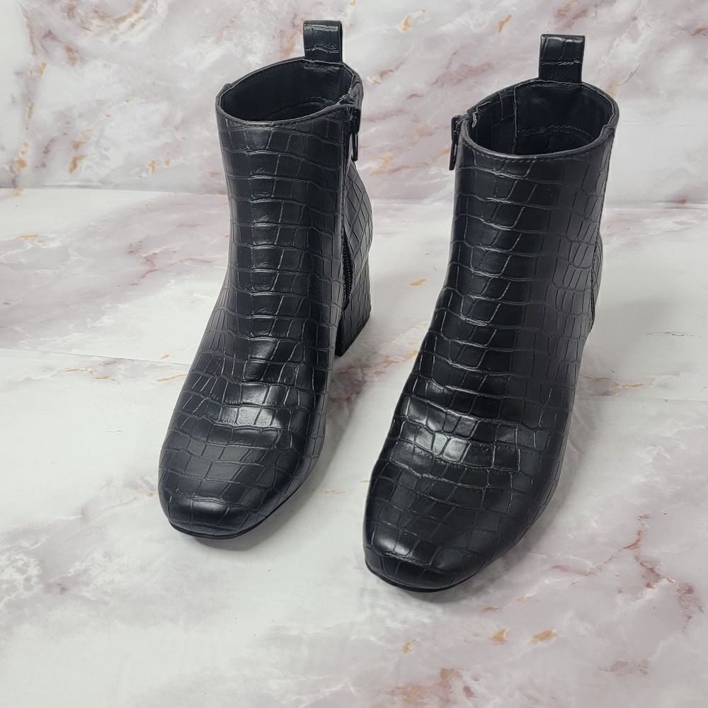 WOMEN'S Time and Tru Black Snake Skin Size 6 - Picture 3 of 11